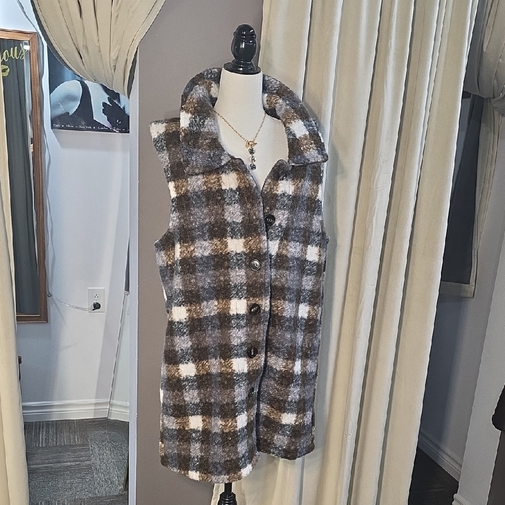 Plaid Sleeveless Vest